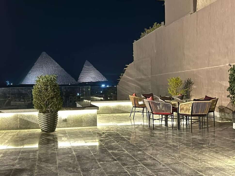 Een foto van Pyramid Front Hotel