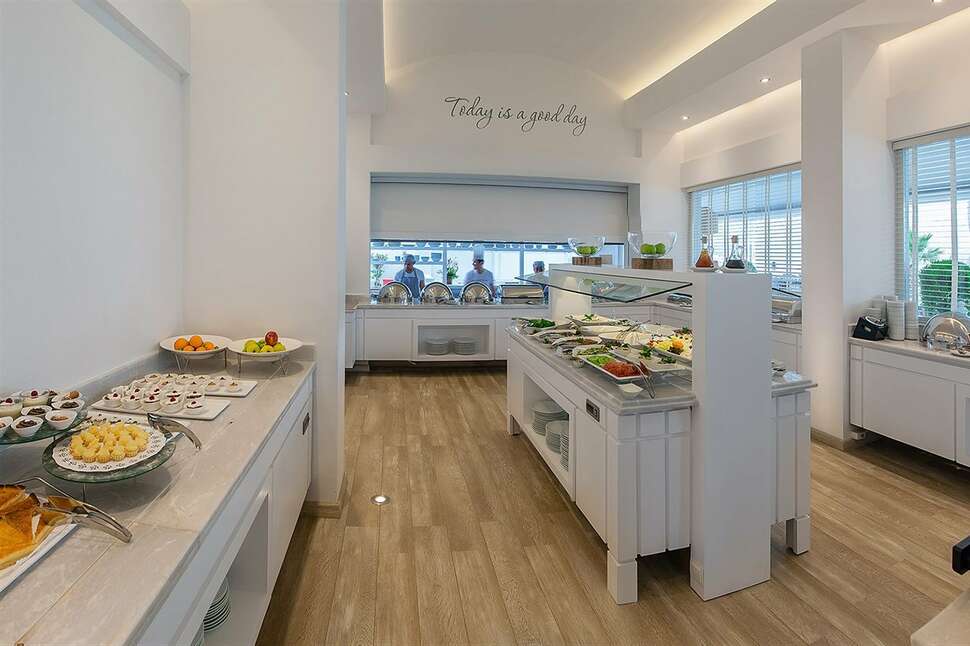 Een foto van The Beachfront Hotel