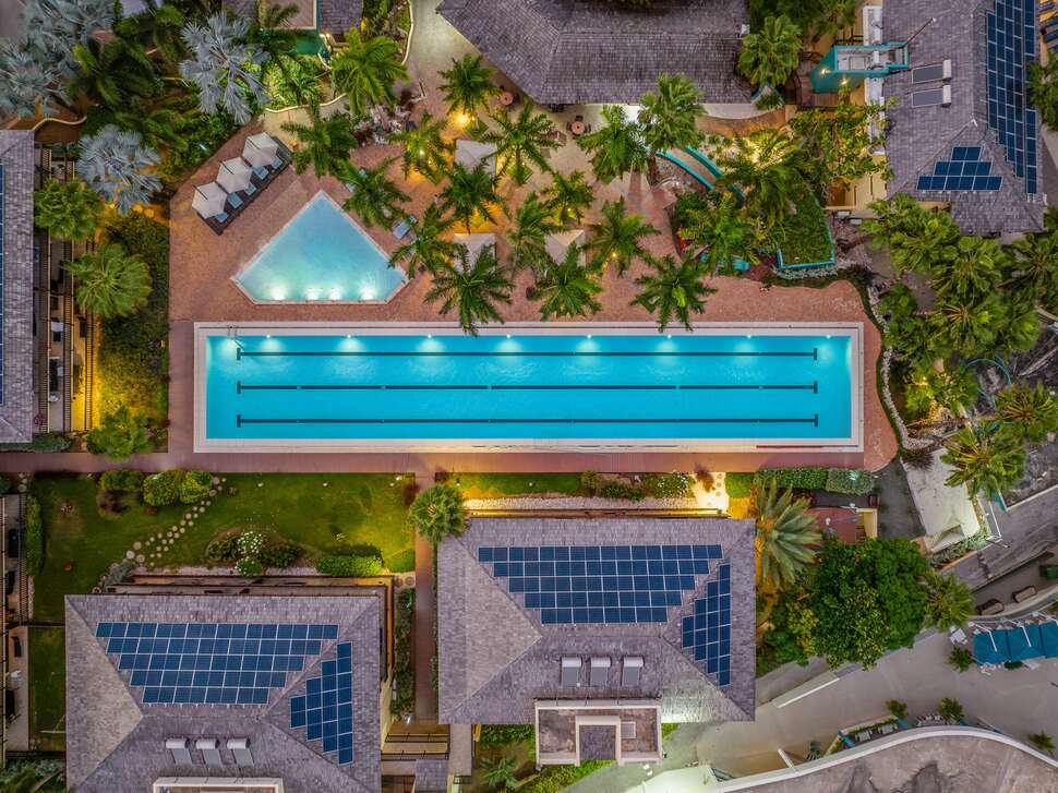 Een foto van LionsDive Beach Resort
