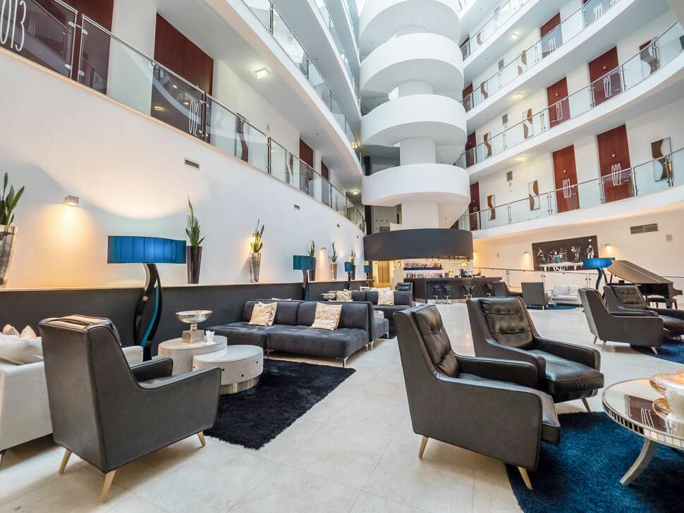 Een foto van het interieur van Aqua Pedra dos Bicos