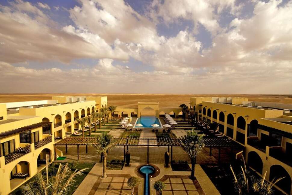 Ein Foto von der Außenansicht des Aldhafra Resort