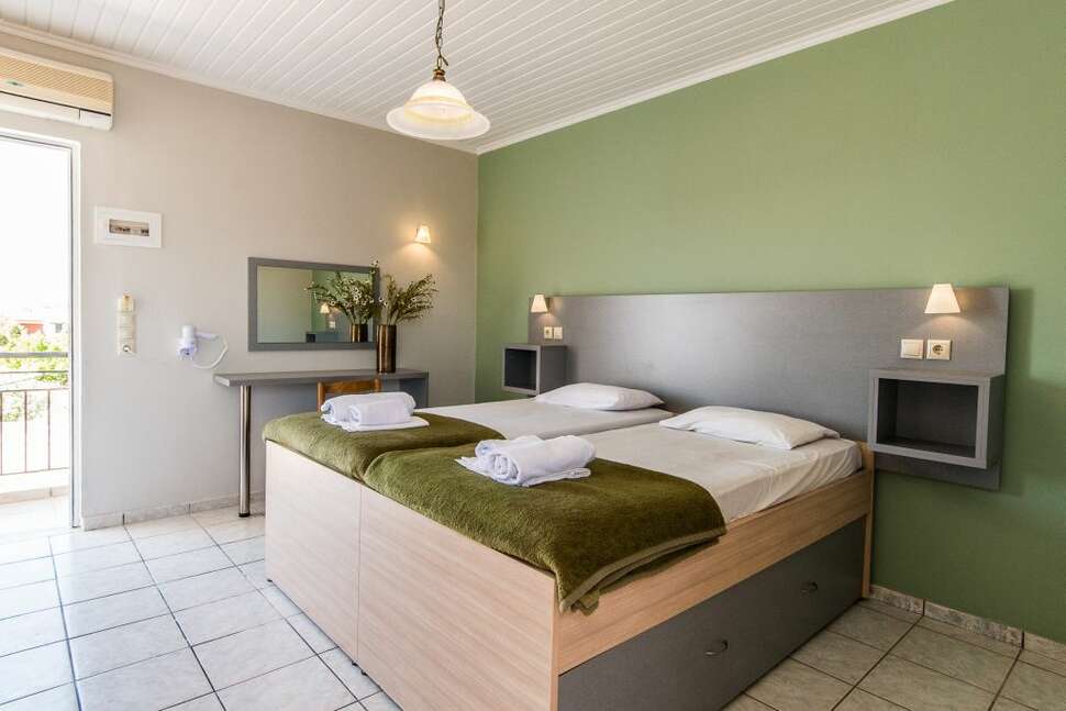 Ein Foto Surreal Zante Plaza Hotel & Apartments