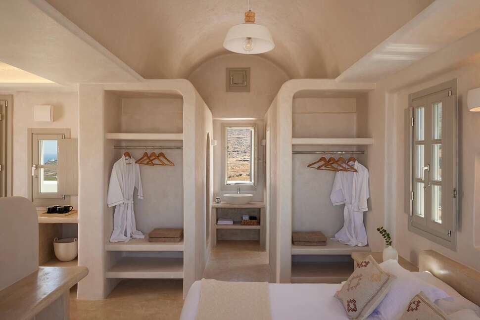 Een foto van Danae Suites Santorini