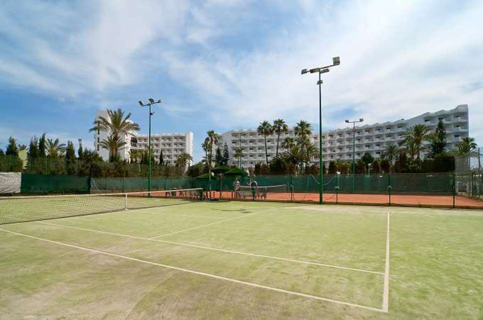 Een foto van de faciliteiten bij Eix Alcudia Hotel