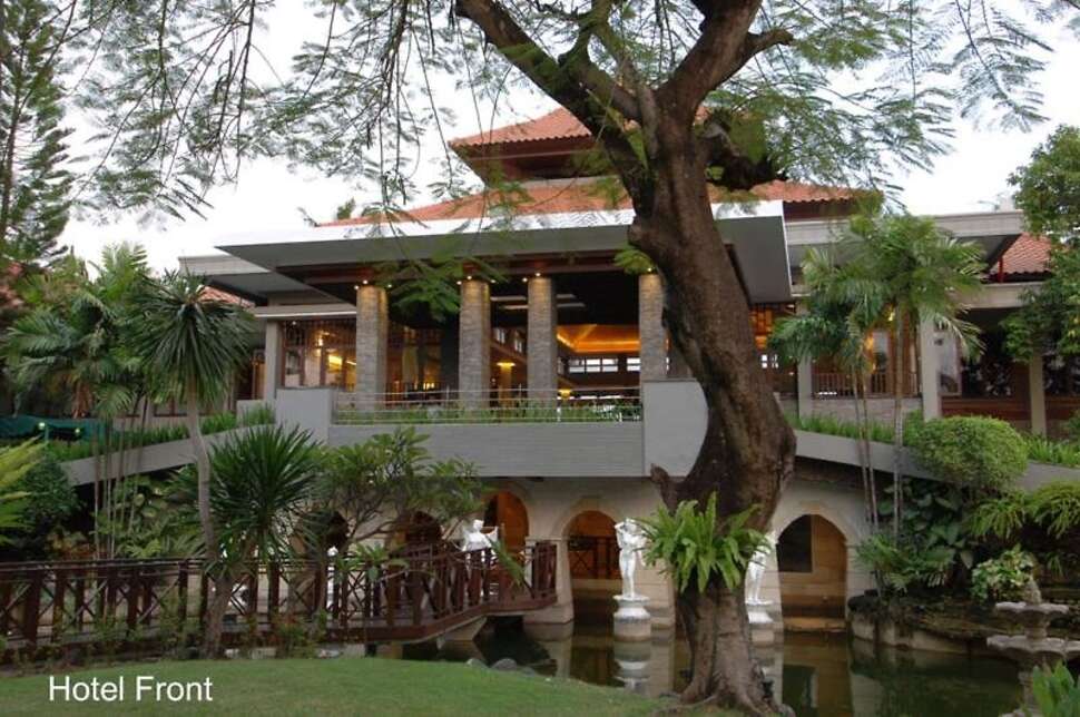 Een foto van de buitenkant van Bali Dynasty Resort