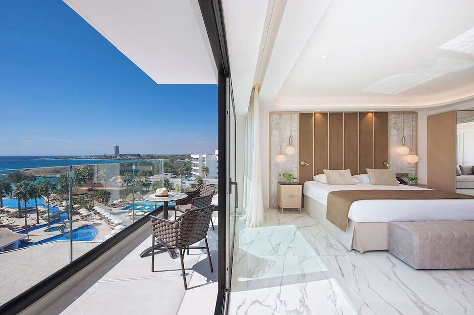 Een foto van Adams Beach Hotel