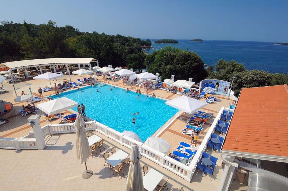 Ein Foto von einer Übersicht des Maistra All Inclusive Resort Funtana