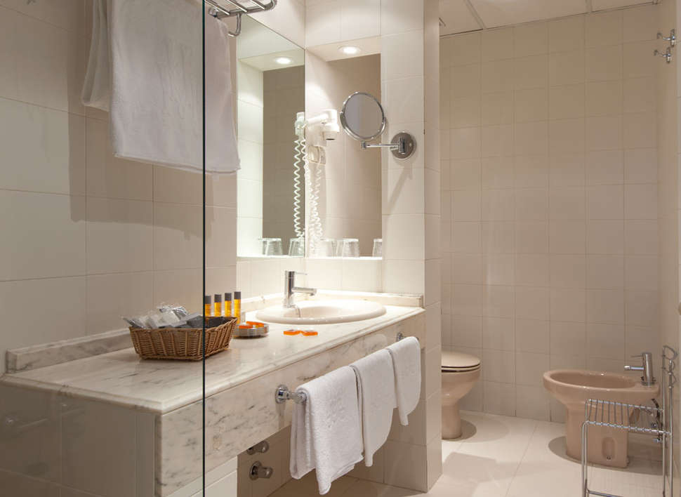 Ein Foto Hotel Moderno