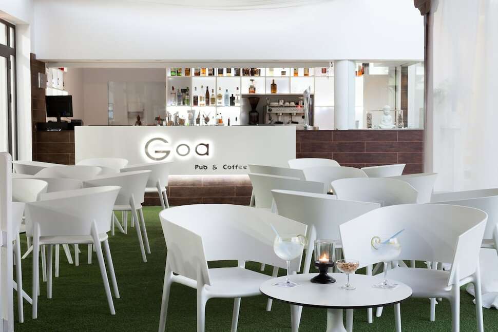 Een foto van de faciliteiten bij Chatur Costa Caleta