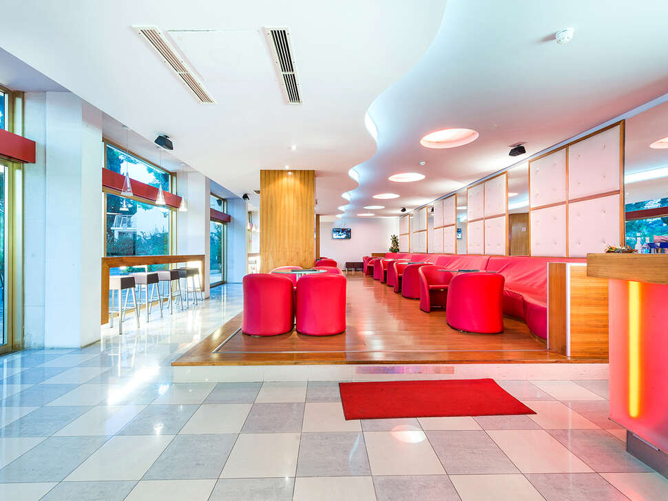 Een foto van het interieur van Hotel Vis