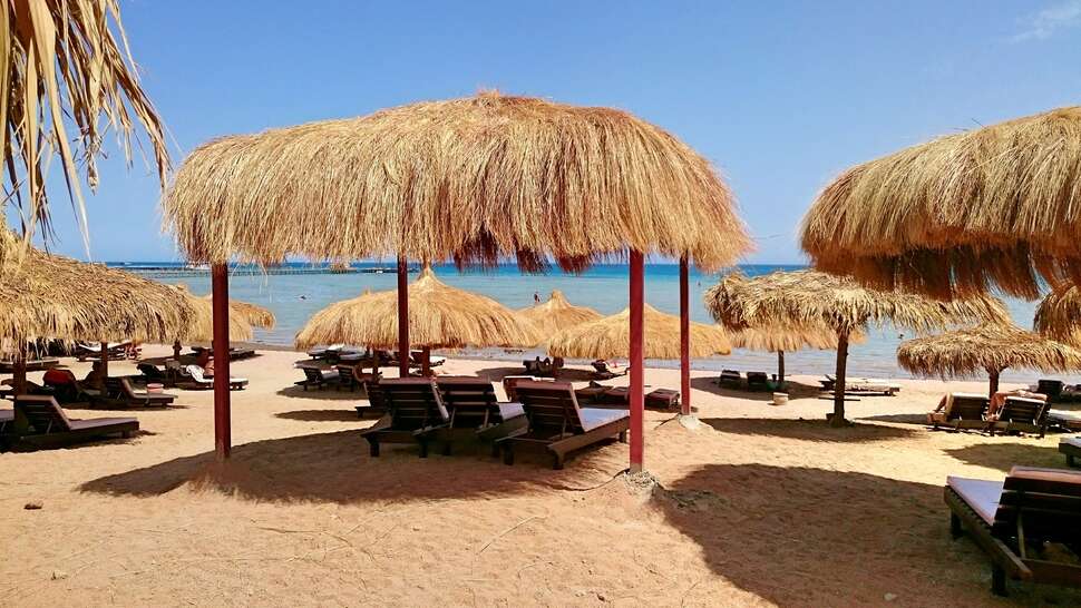 Ein Foto Caves Beach Resort