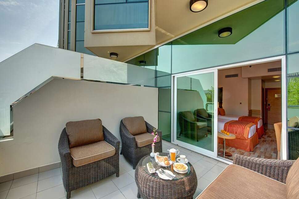 Ein Foto Al Khoory Executive Hotel Al Bada