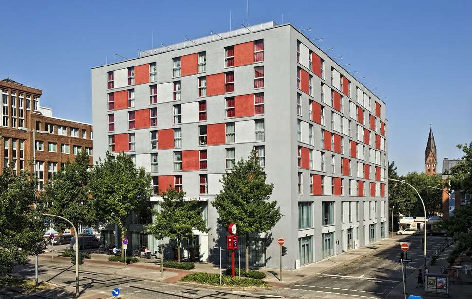 Ein Foto von der Außenansicht des Arcotel Rubin Hamburg