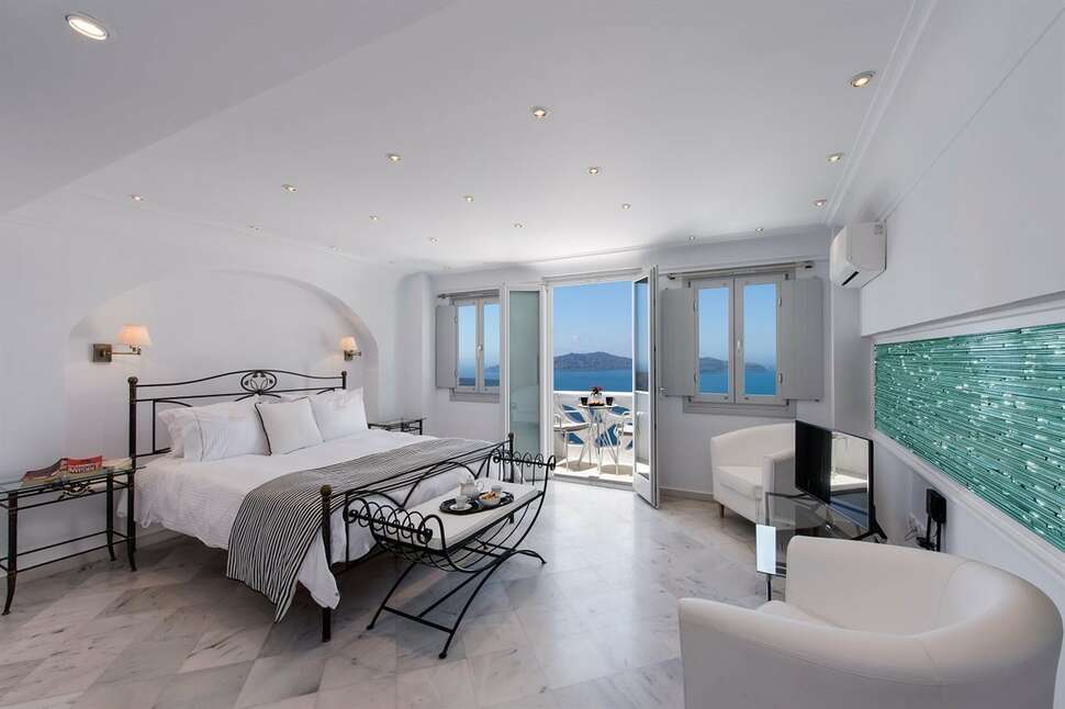 Een foto van Athina Luxury Suites