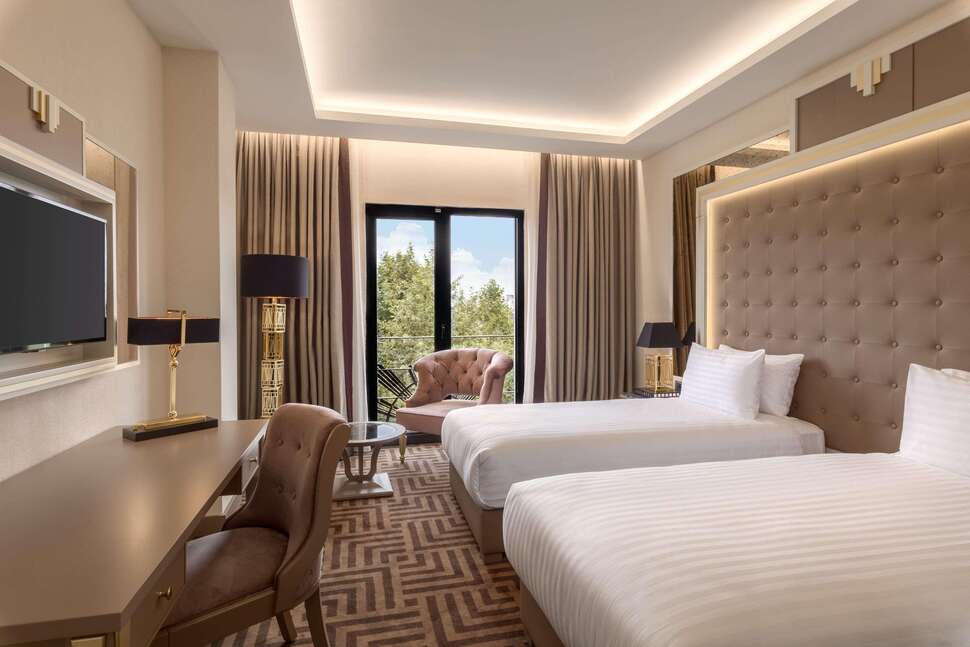 Een foto van Ramada by Wyndham Istanbul Golden Horn