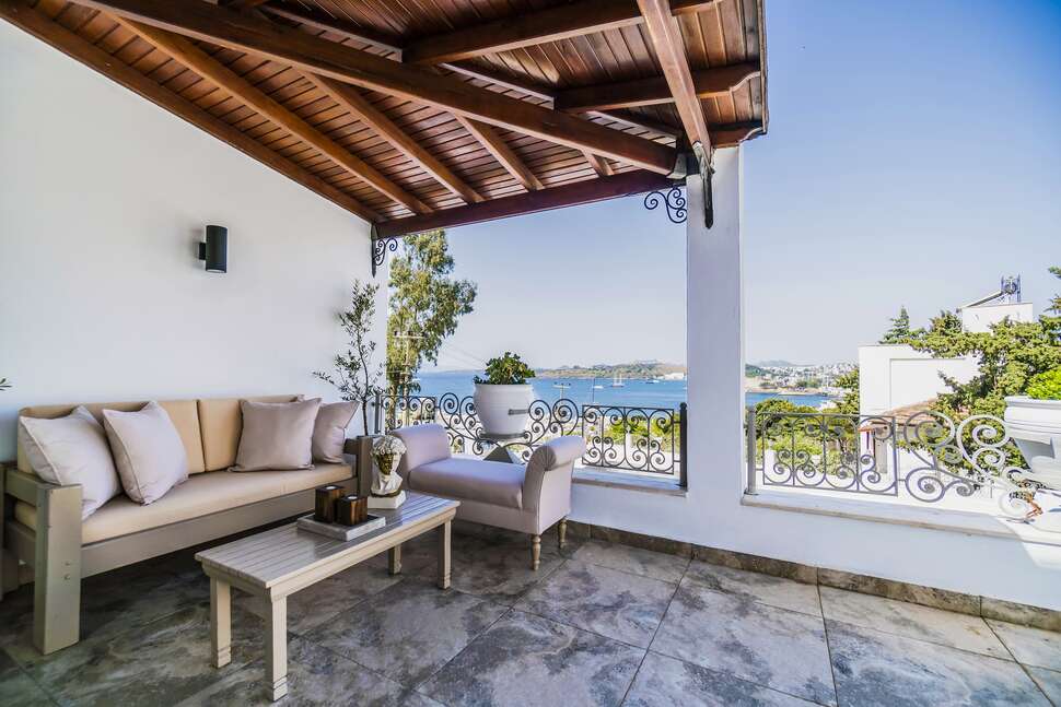 Een foto van het terras bij Manzara Boutique Hotel