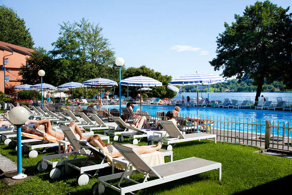 Een foto van het terras bij Hotel L'Approdo