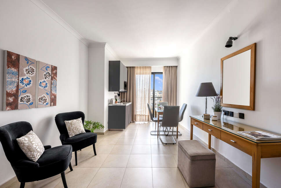 Ein Foto Plaza Hotel & Plaza Regency