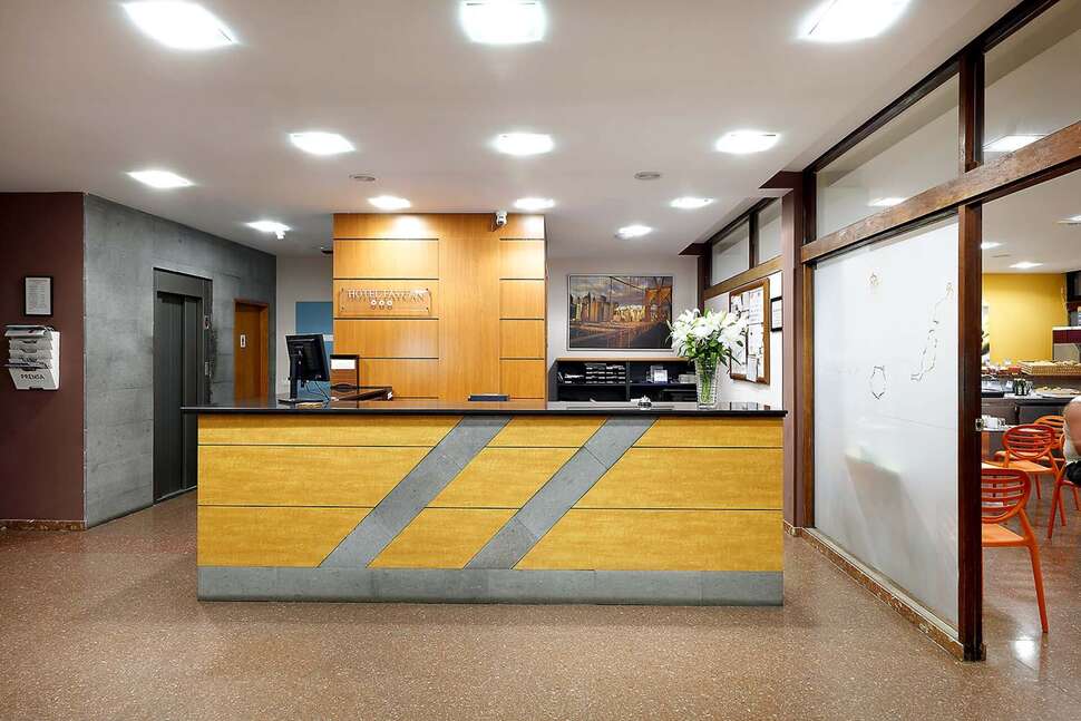 Een foto van het interieur van Hotel Faycan