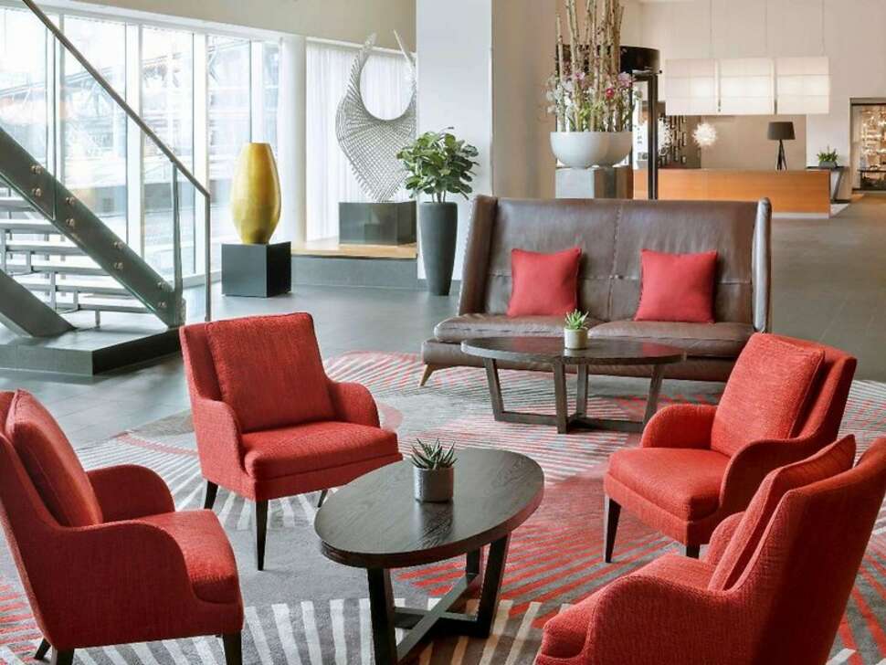 Ein Foto Mövenpick Hotel Amsterdam City Centre