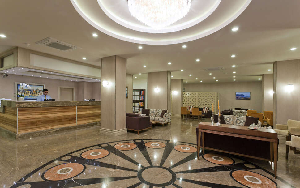 Een foto van het interieur van Gardenia Hotel