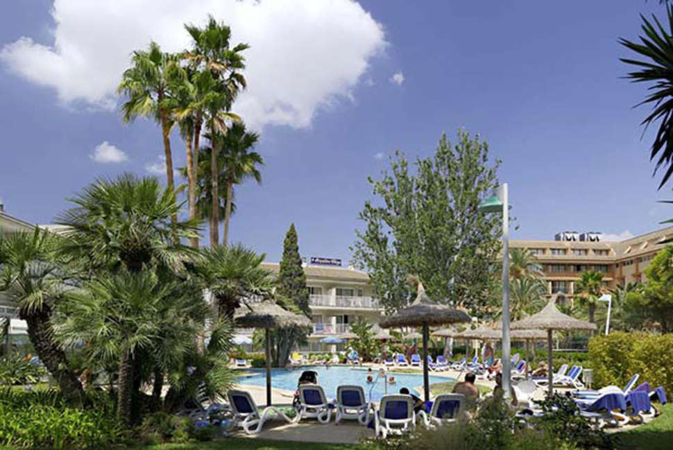 Een foto van het zwembad bij Allsun Hotel Orquidea Playa
