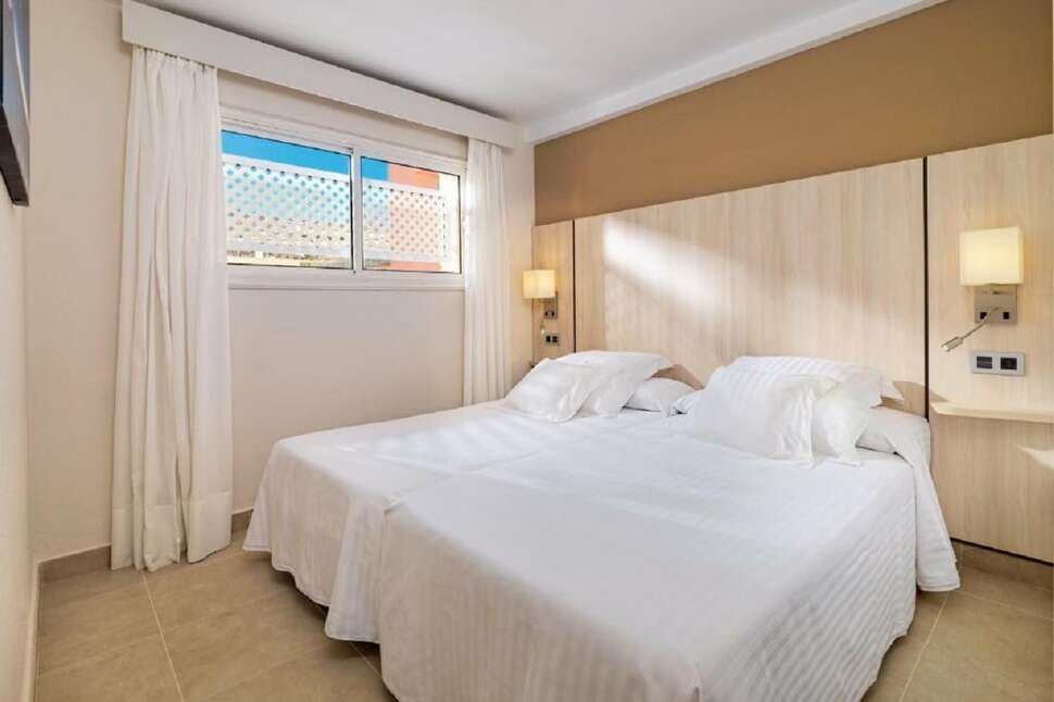 Een foto van Servatur Isora Suites