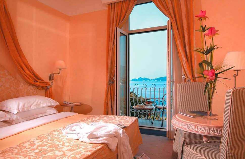 Ein Foto Grand Hotel Bristol