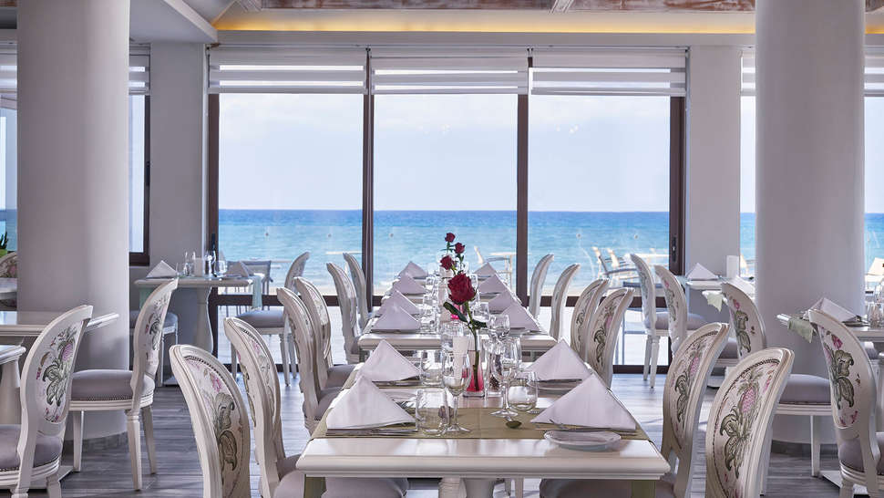 Een foto van de faciliteiten bij Civitel Creta Beach Hotel