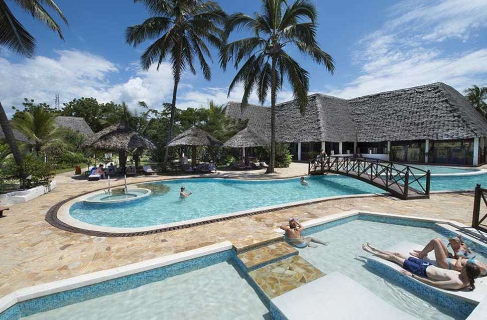 Een foto van een overzicht van Jaz Adonia Beach Resort