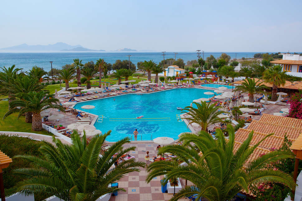 Een foto van het zwembad bij Lagas Aegean Village