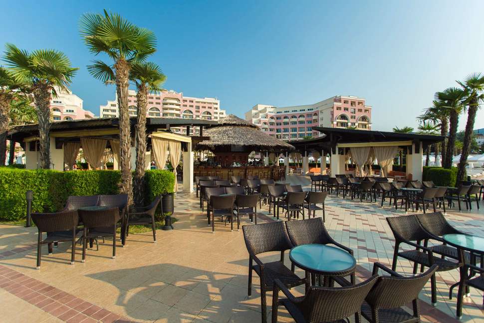 Een foto van DIT Majestic Beach Resort