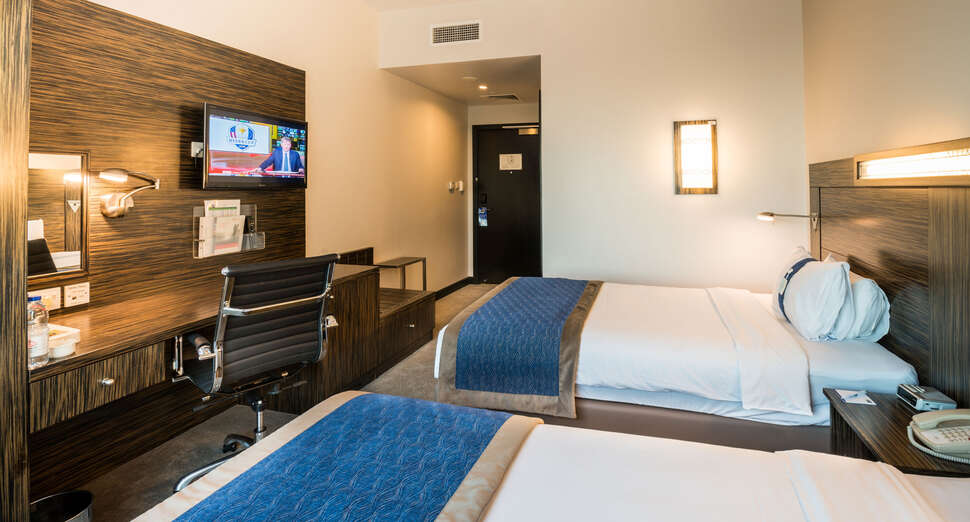 Ein Foto Holiday Inn Express Dubai Jumeirah