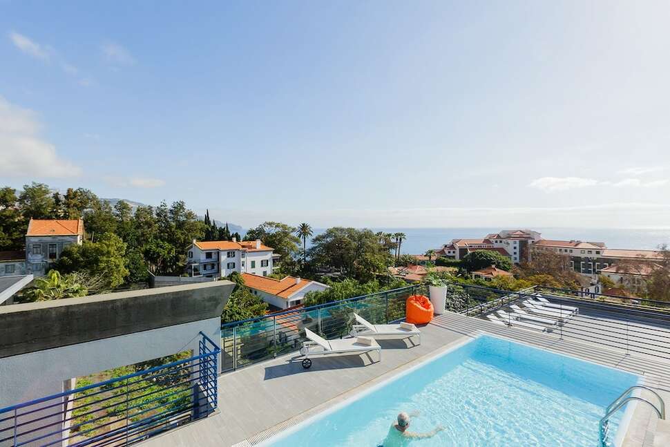 Ein Foto vom Pool im Terrace Mar Suite Aparthotel