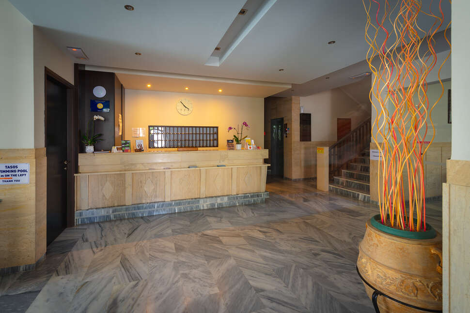 Een foto van het interieur van Dimitris Paritsa Hotel