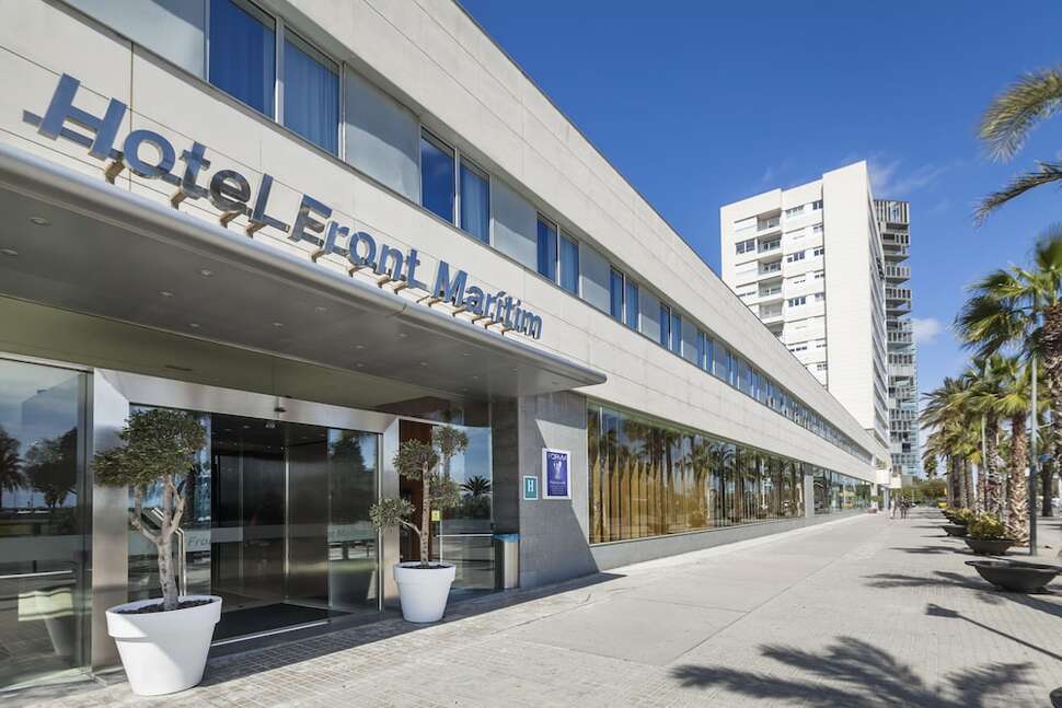 Een foto van de buitenkant van Hotel Front Maritim