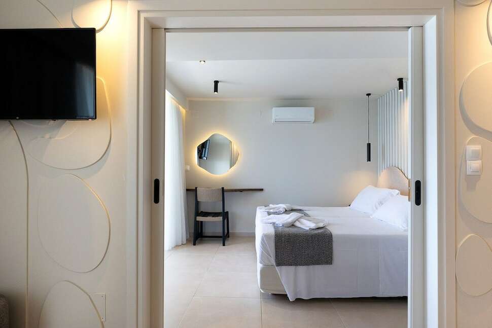 Ein Foto Alia Beach Hotel