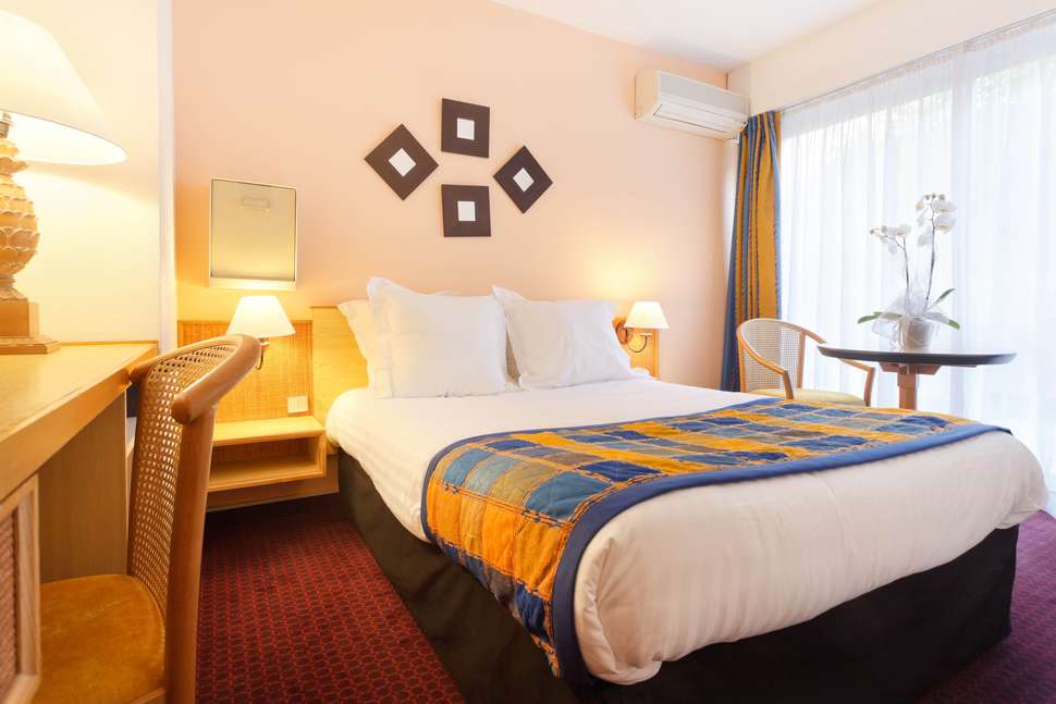 Ein Foto Hotel Mediterranee