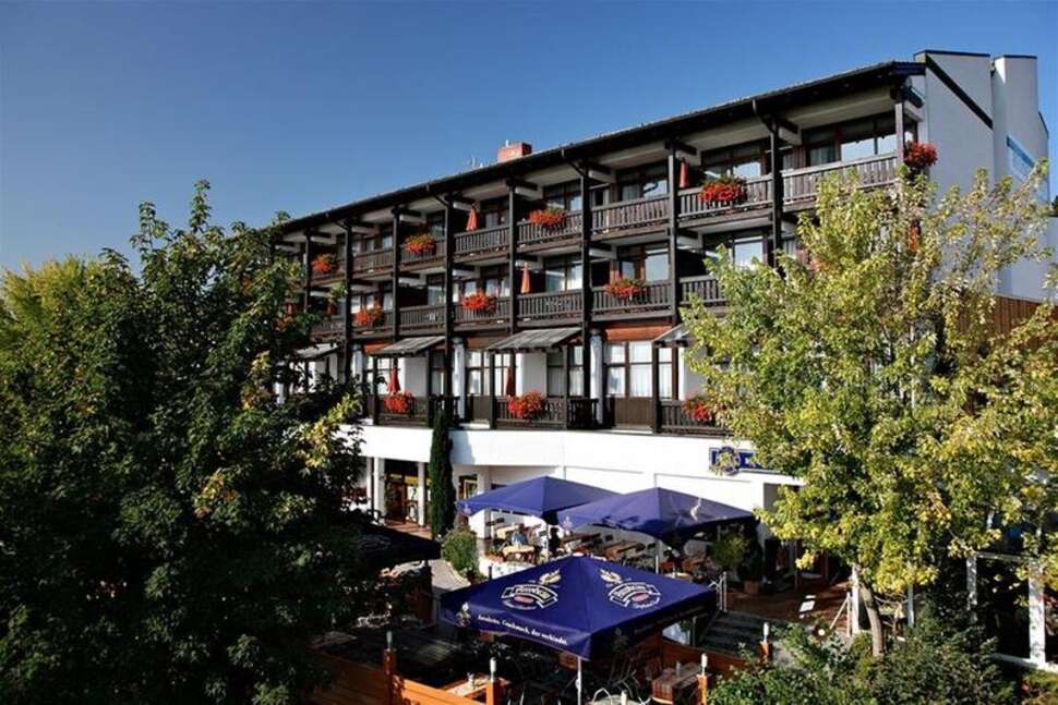Een foto van de buitenkant van AktiVital Hotel