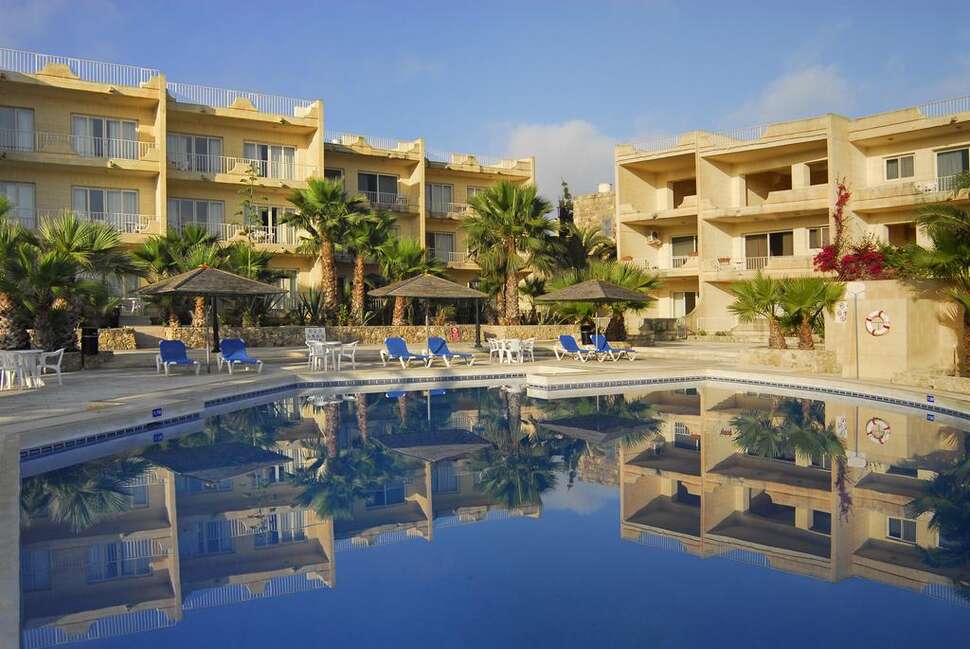 Ein Foto Ta Frenc Apartments