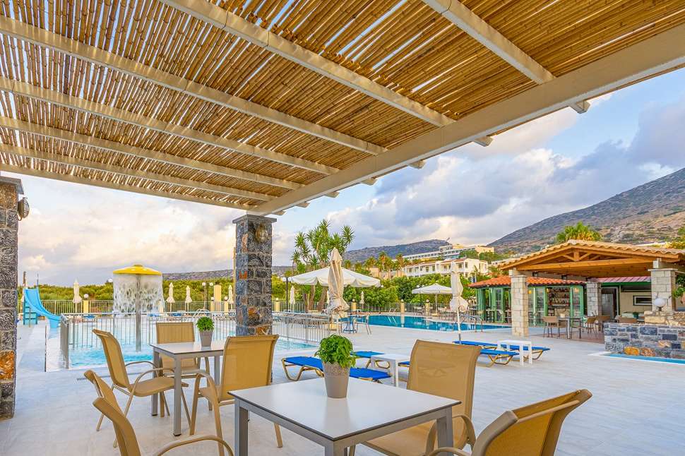 Een foto van het terras bij Villa Vicky