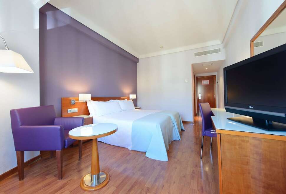 Ein Foto Hotel Madrid Centro Affiliated by Melia