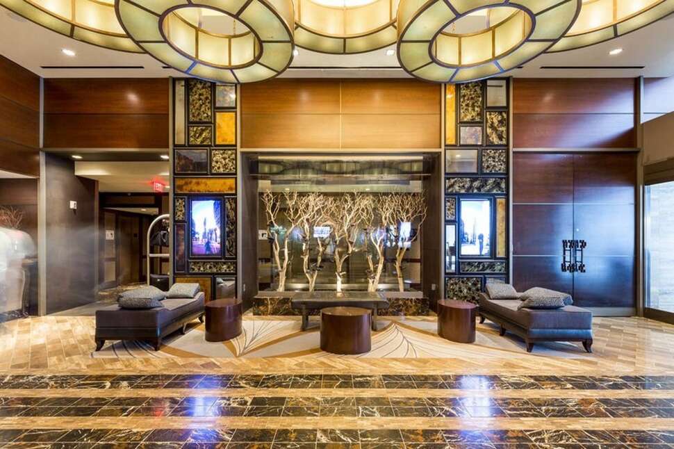 Een foto van The Muse New York