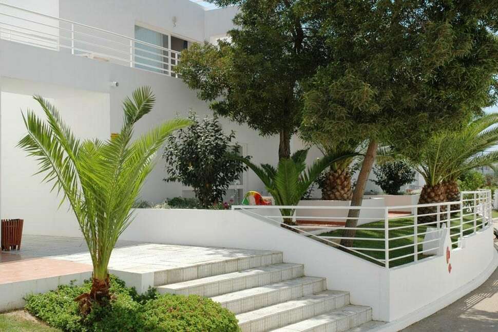 Ein Foto von der Außenansicht des Apartments Ouratlantico