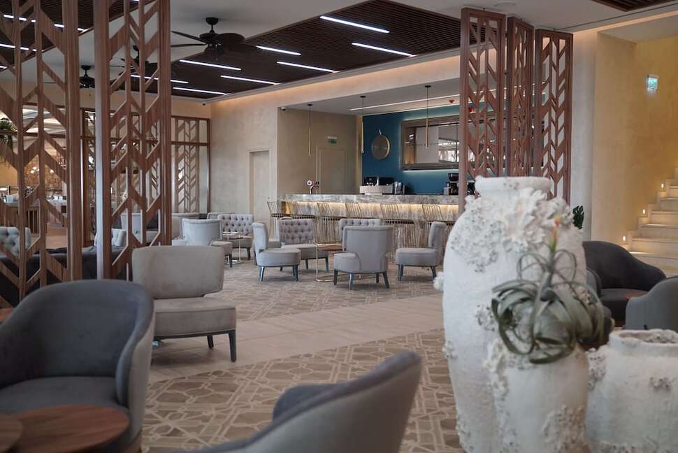 Een foto van de faciliteiten bij Almyros Beach Hotel