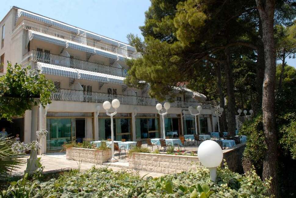 Een foto van de buitenkant van Hotel Splendid