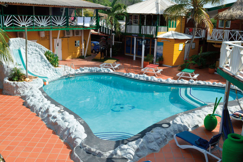 Ein Foto Rancho el Sobrino & Blue View Apartments