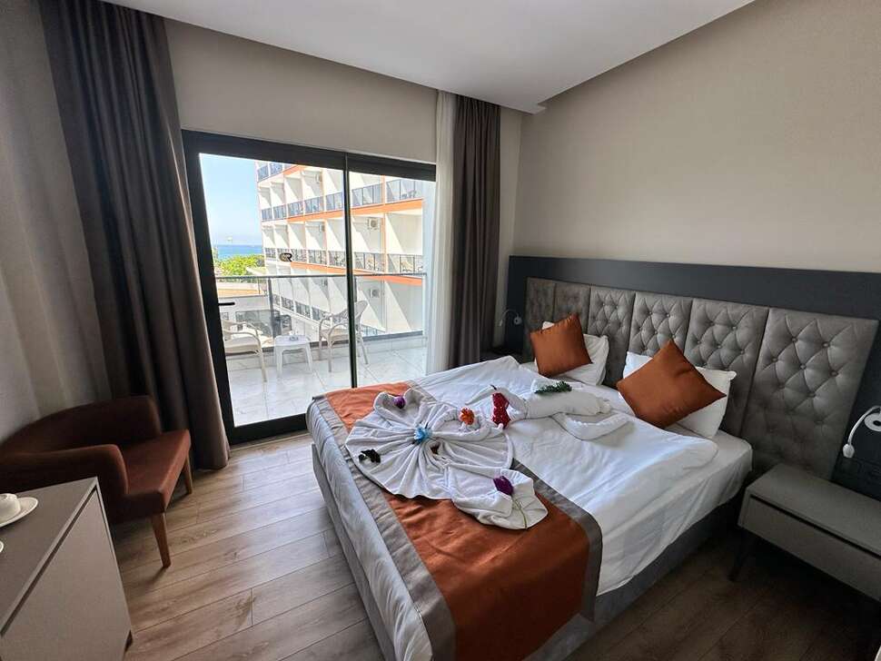 Een foto van Side Golden Rock Hotel