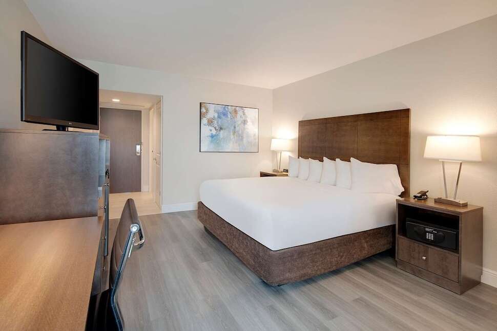 Ein Foto The Florida Hotel & Conference Center