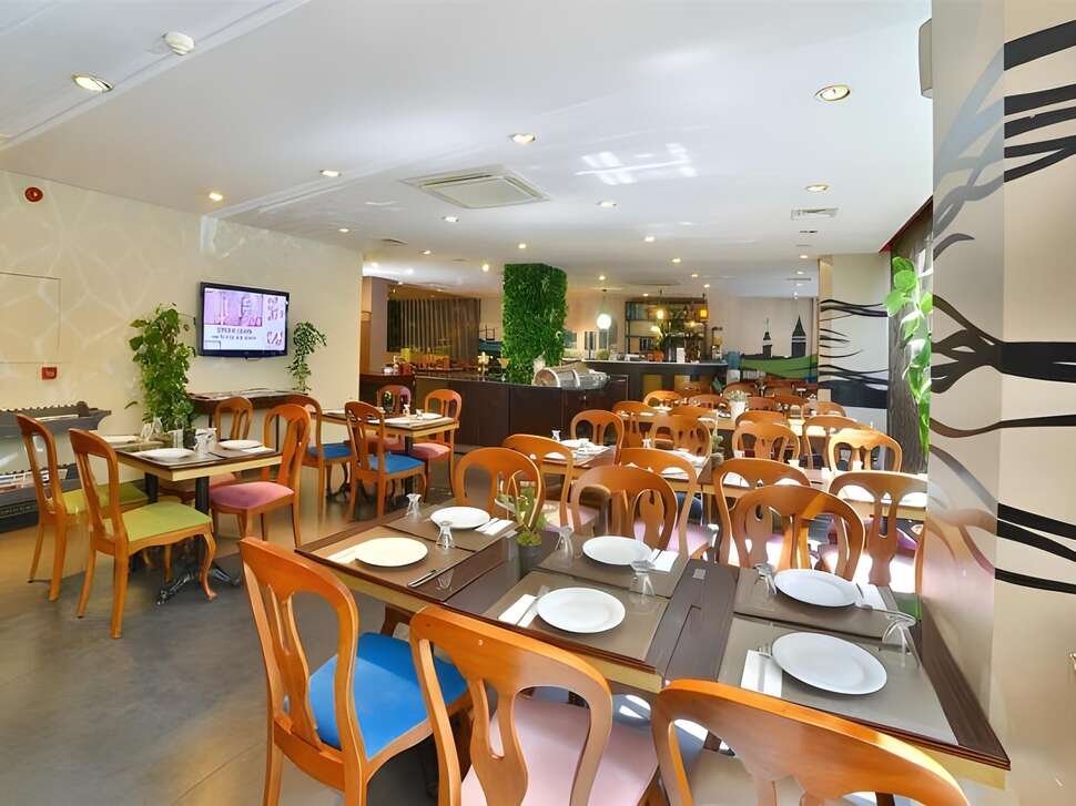 Een foto van All Seasons Hotel